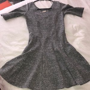 Gray Quarter-Sleeved Hollister Dress